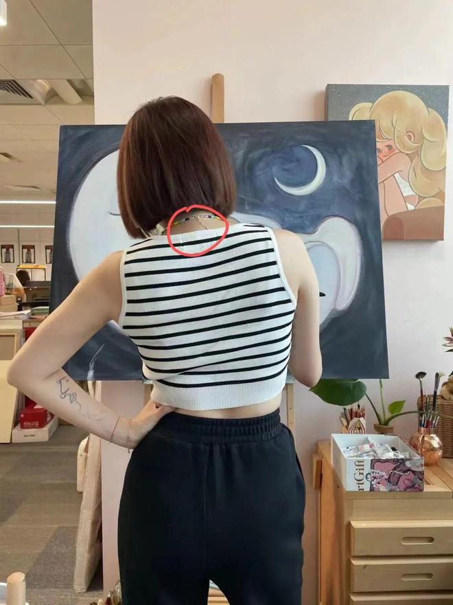 瘦肩薄背一个适合懒人的有效瘦身法（无广）凯时尊龙人生就是博每天半小时在家就能无痛(图1)